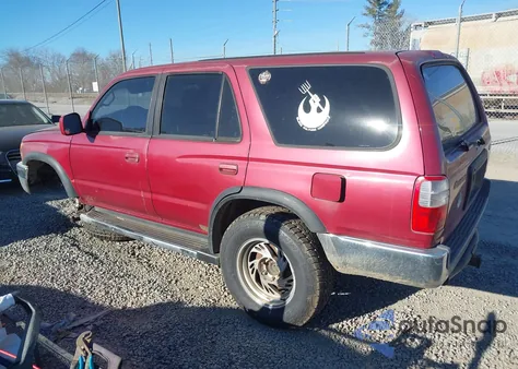 2000 Toyota 4Runner Sr5 V6 from USA, damaged, VIN JT3GN86R4Y0153081